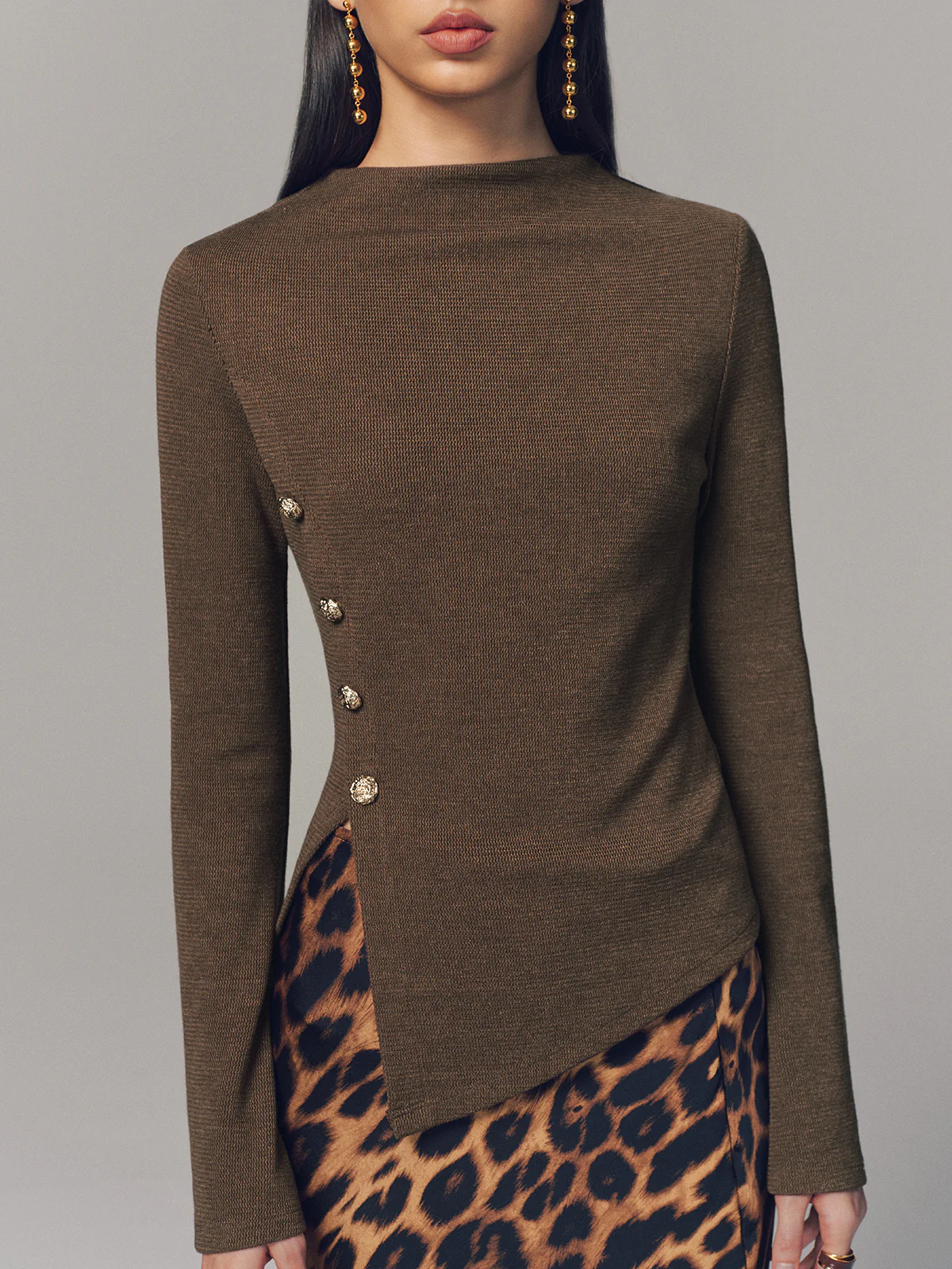 Asymmetric Hem Button Detail Long-Sleeve Top - Image 3