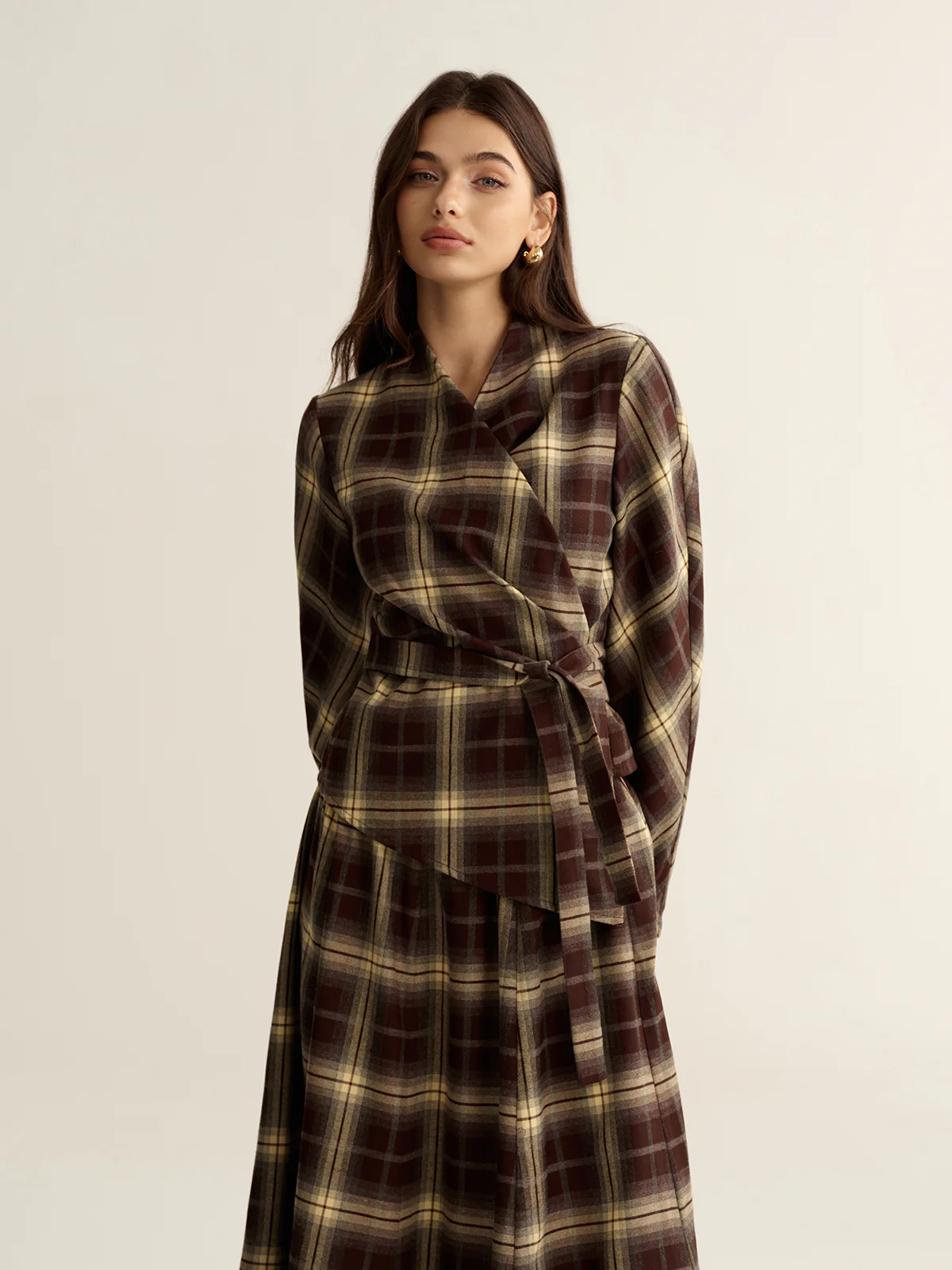 Asymmetric Plaid Wrap Fitted Shirt - Image 3