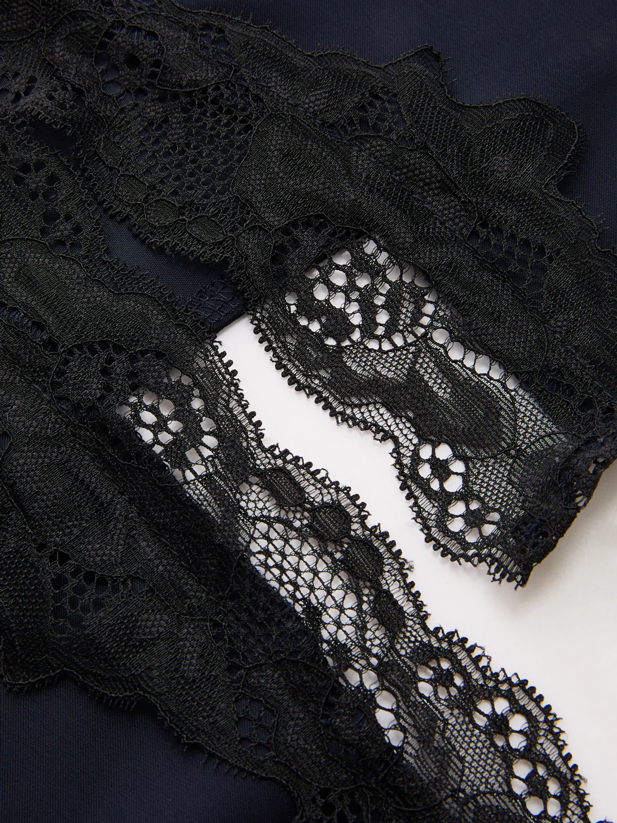 Asymmetrical Lace Trim Satin Mini Skirt - Image 4