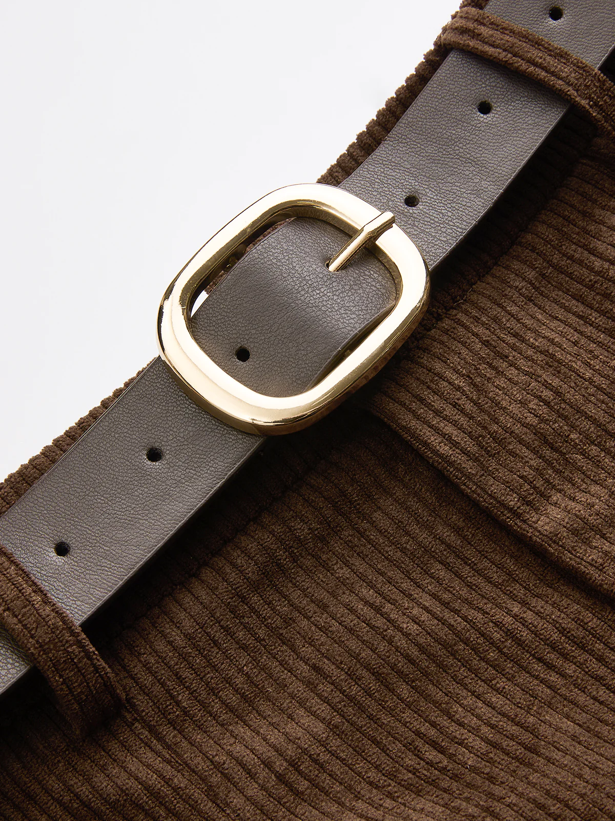Belted Corduroy Pleated Shorts - Image 3