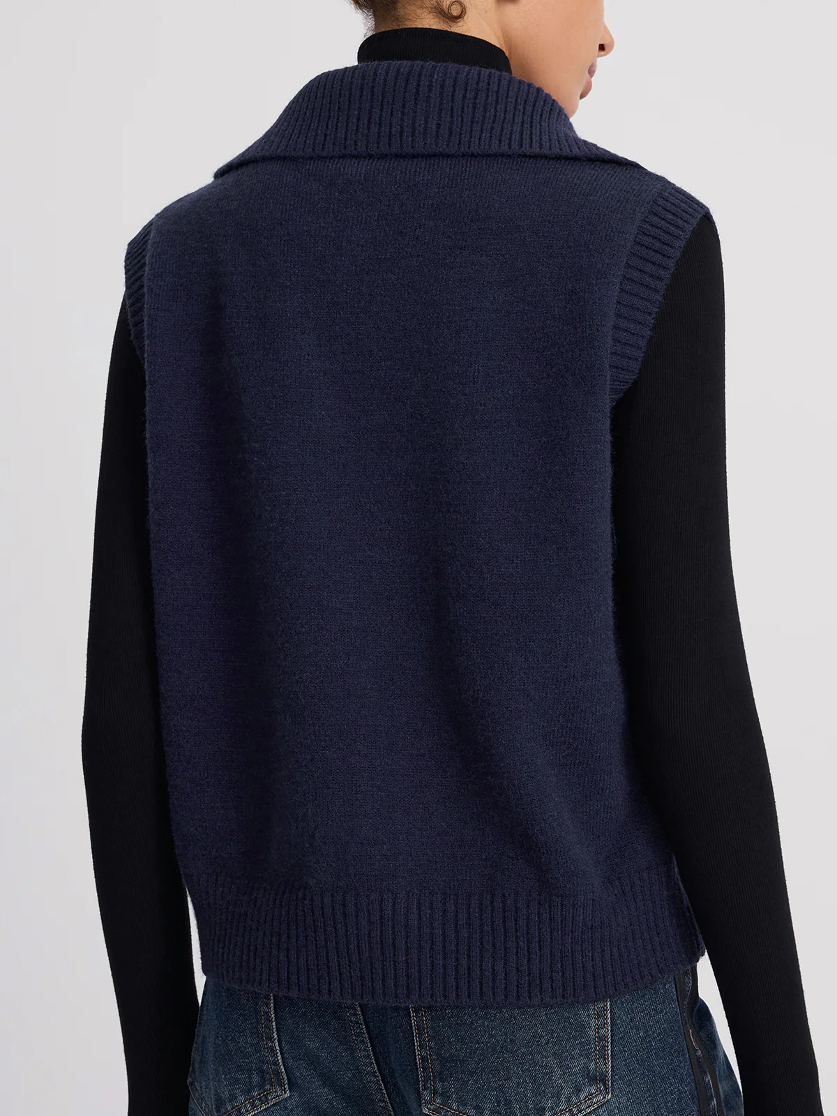 Button-Detail Collared Knit Vest - Image 6