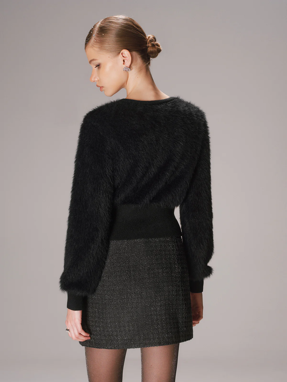 Button-Front Faux Mink Cropped Cardigan - Image 5