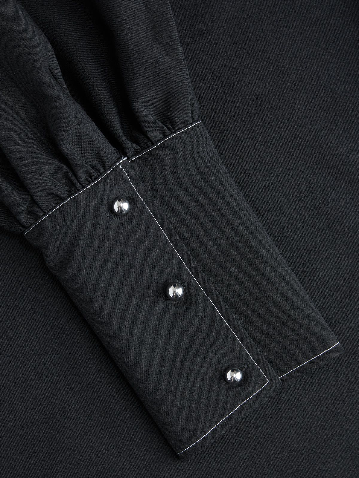 Detachable Bow-Tie Puff-Sleeve Blouse - Image 4