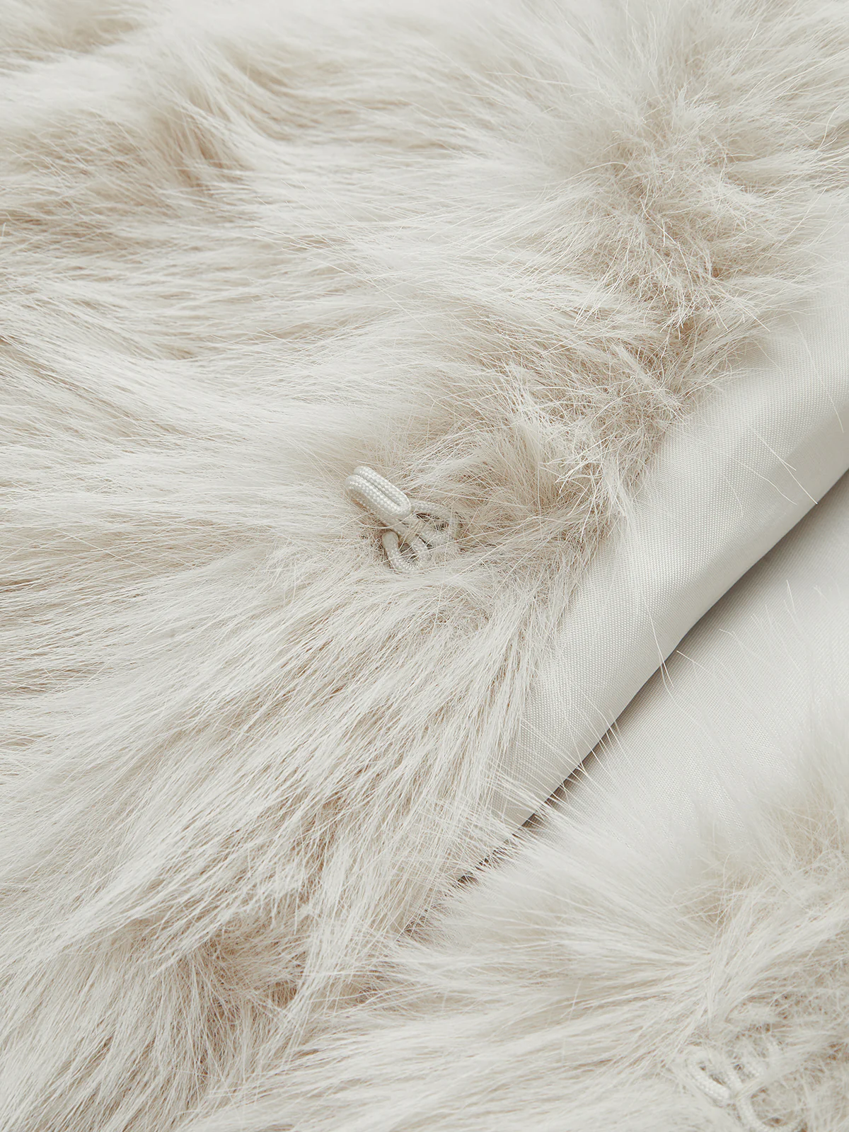 Faux Fur Turtleneck Vest - Image 4
