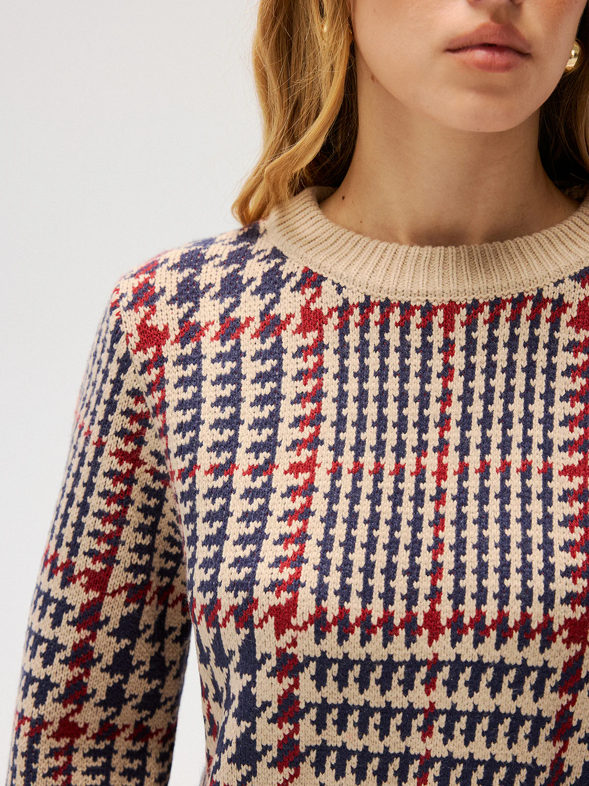 Houndstooth Crew Neck Sweater - Image 5