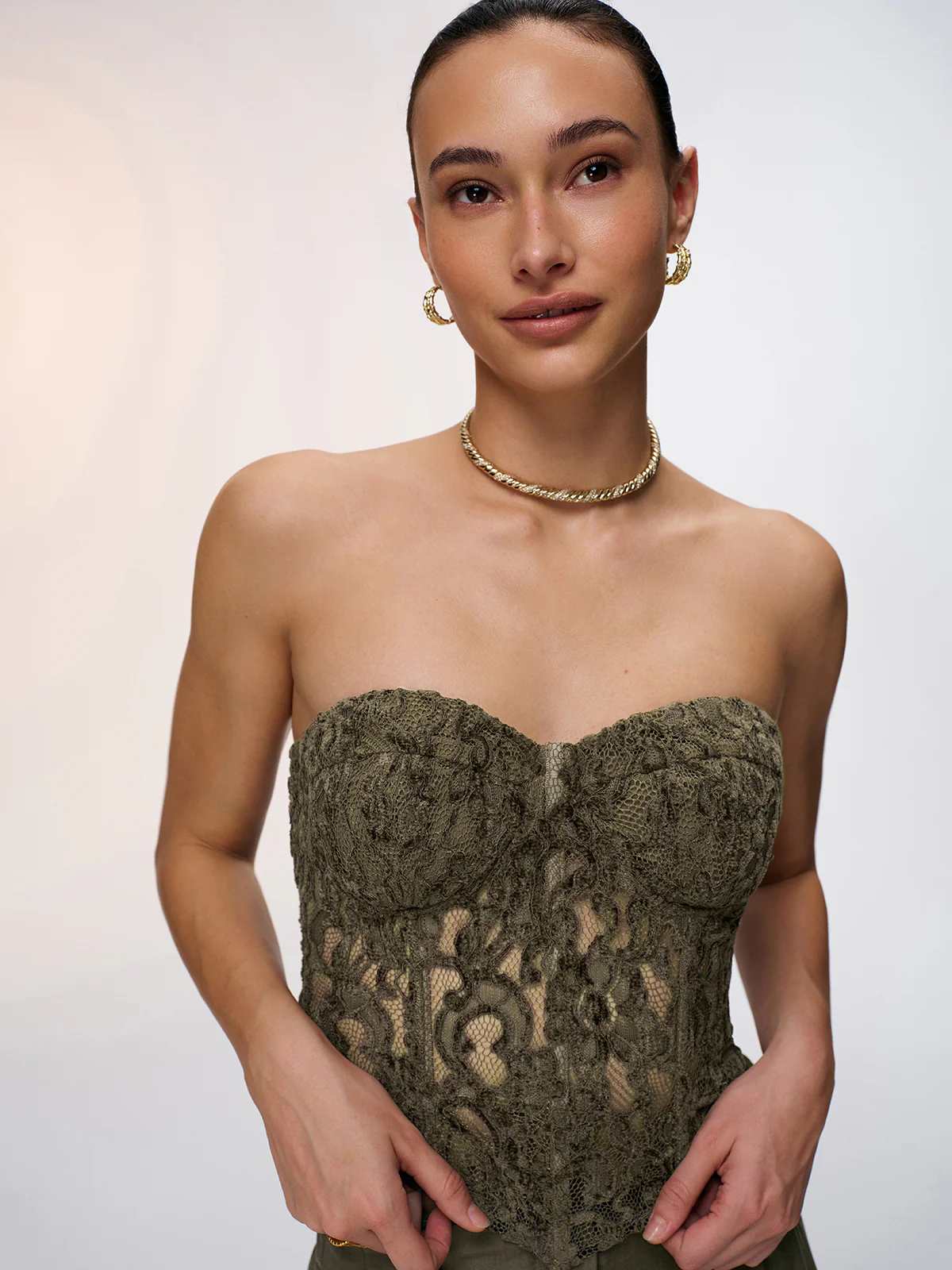 Lace Strapless Corset Top - Image 3