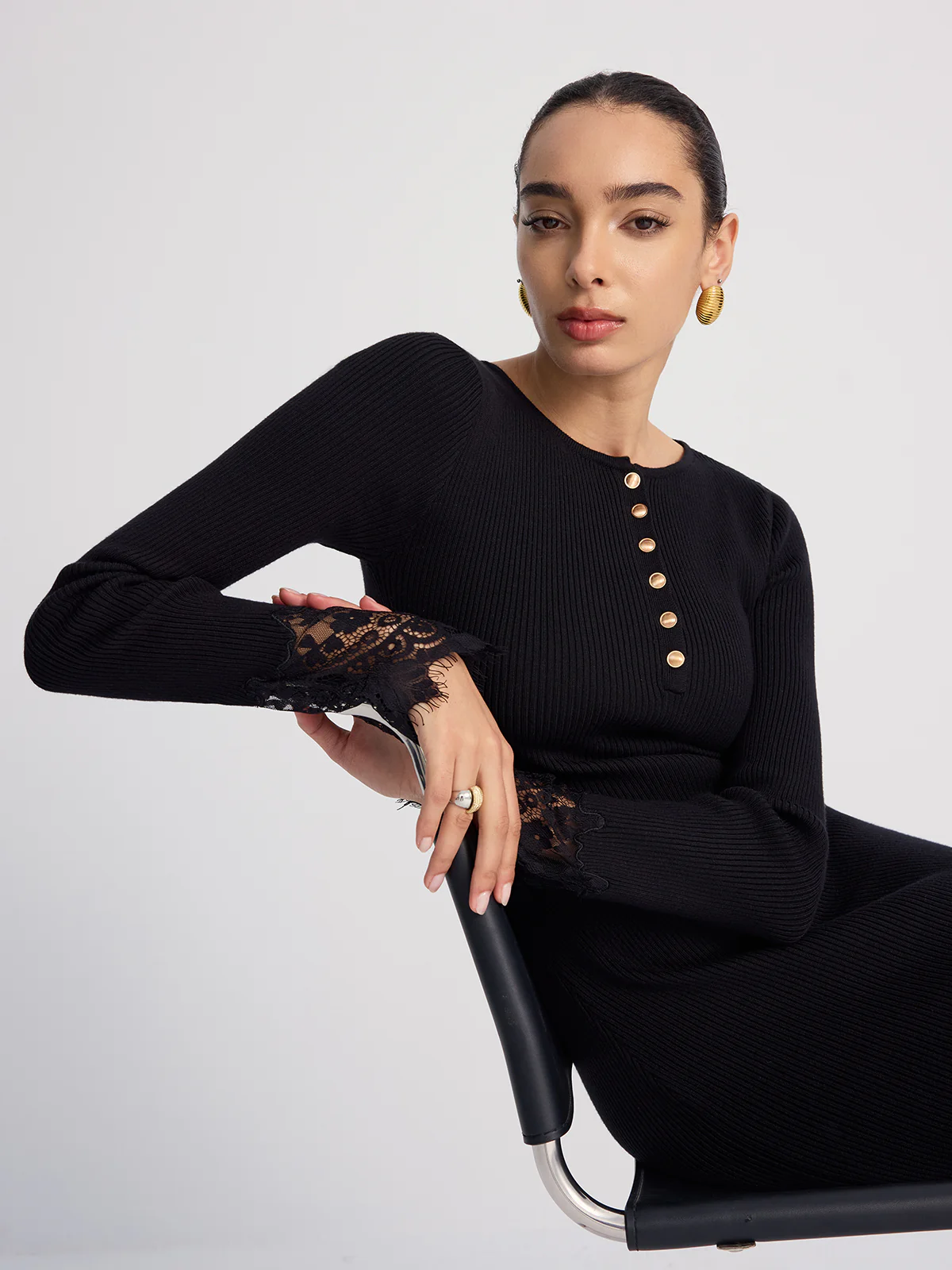 Lace-Trimmed Ribbed Knit Midi Dress - Image 4