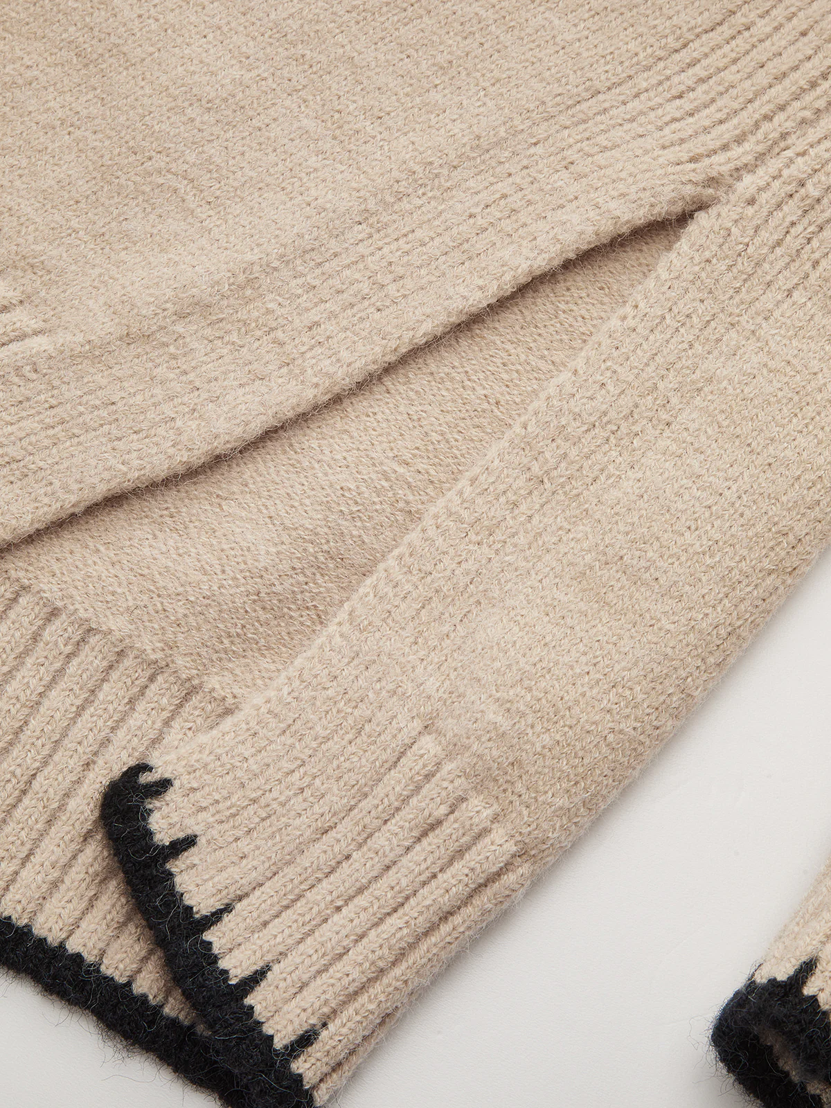 Mock Neck Contrast Trim Knit Sweater - Image 5