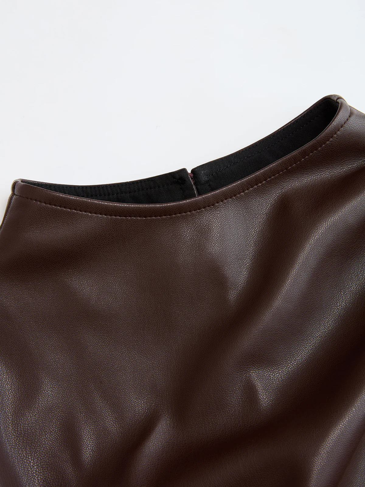 Mock Neck Ruched Cap-Sleeve Faux Leather Top - Image 5
