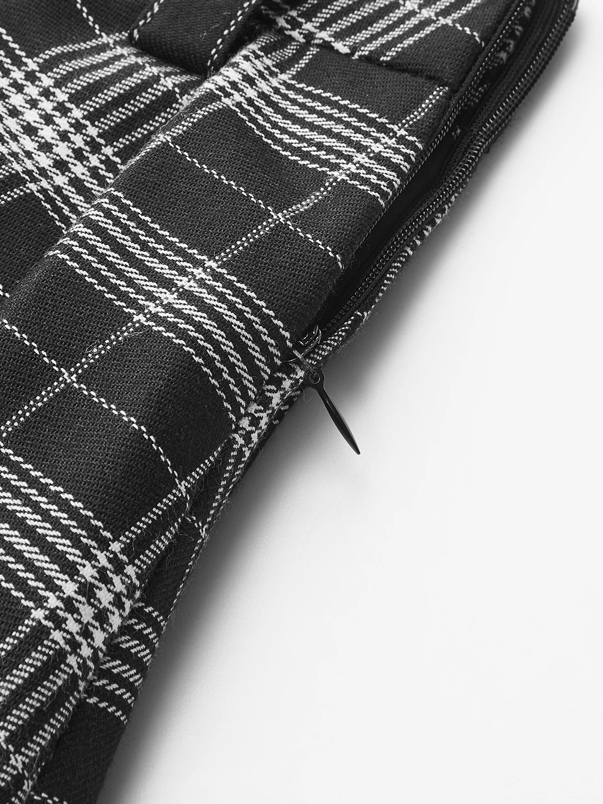 Plaid Pleated Mini Skirt - Image 4