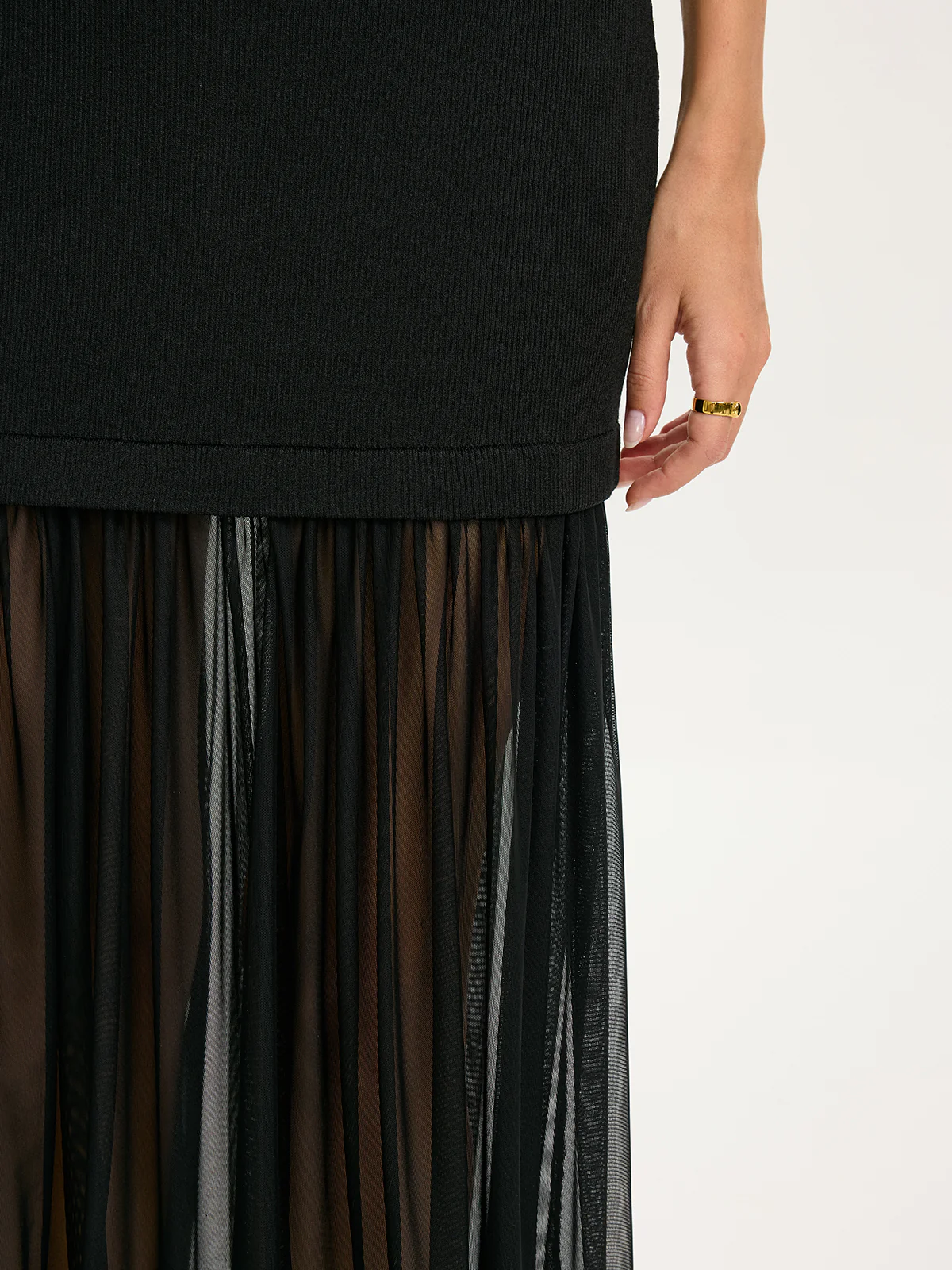 Sheer Pleated Hem Sleeveless Knit Dress - Image 4