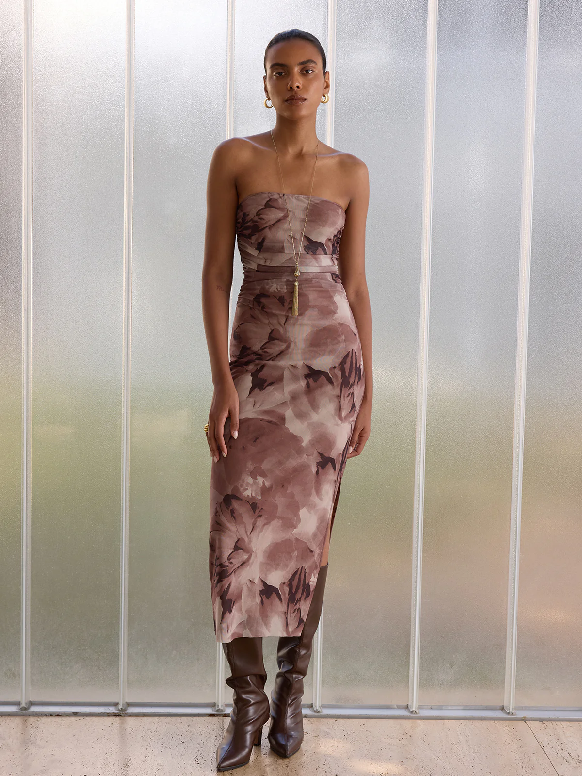 Tie-Dye Print Slit Strapless Midi Dress - Image 5