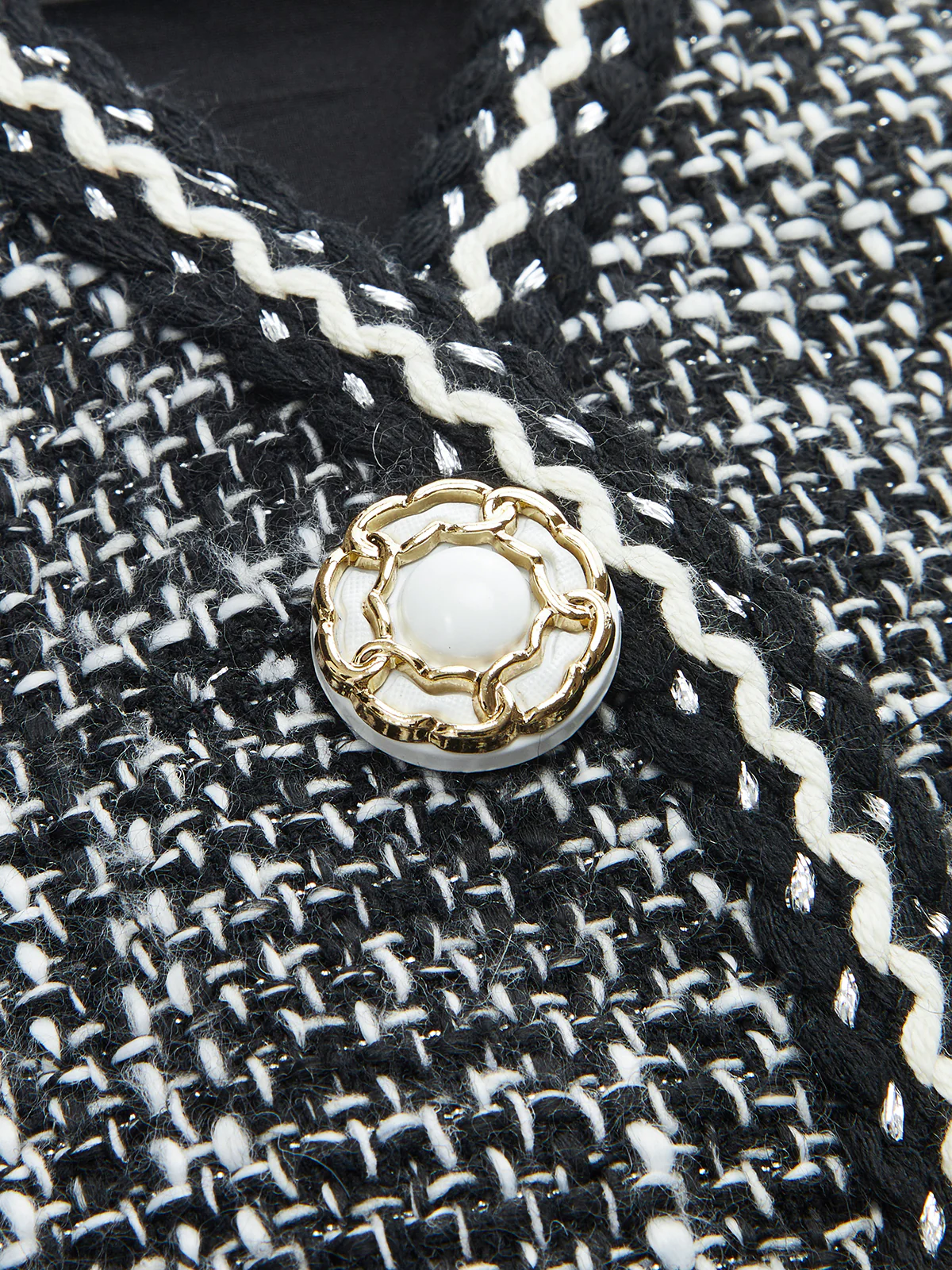Tweed V-Neck Sleeveless Vest - Image 4